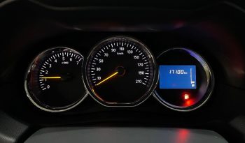 Renault Duster, 2015 full