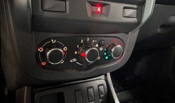 Renault Duster, 2015 full