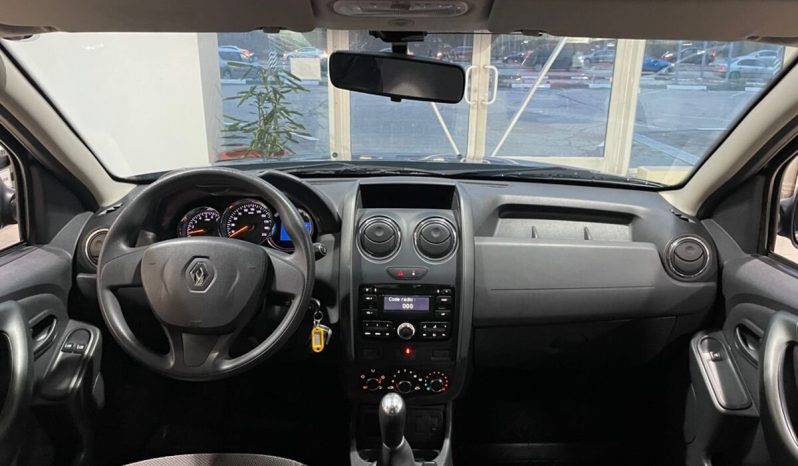 Renault Duster, 2015 full
