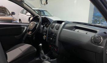 Renault Duster, 2015 full
