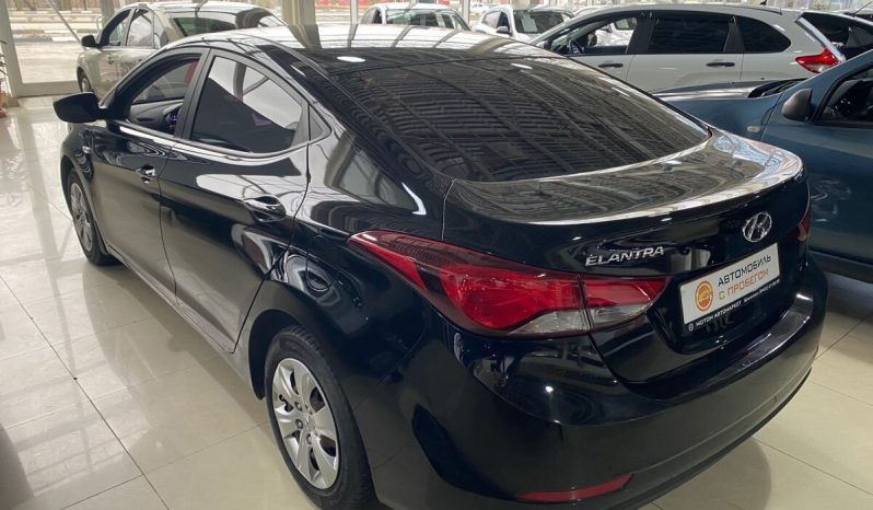Hyundai Elantra, 2015 full