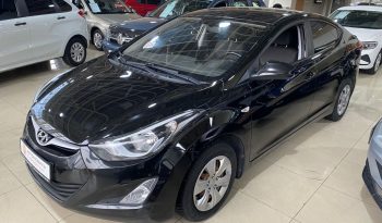 Hyundai Elantra, 2015 full