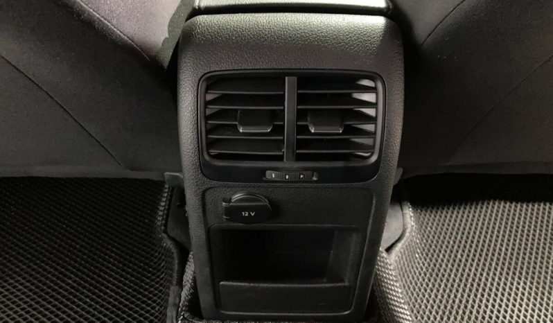 Volkswagen Jetta, 2015 full