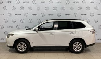 Mitsubishi Outlander, 2013 full