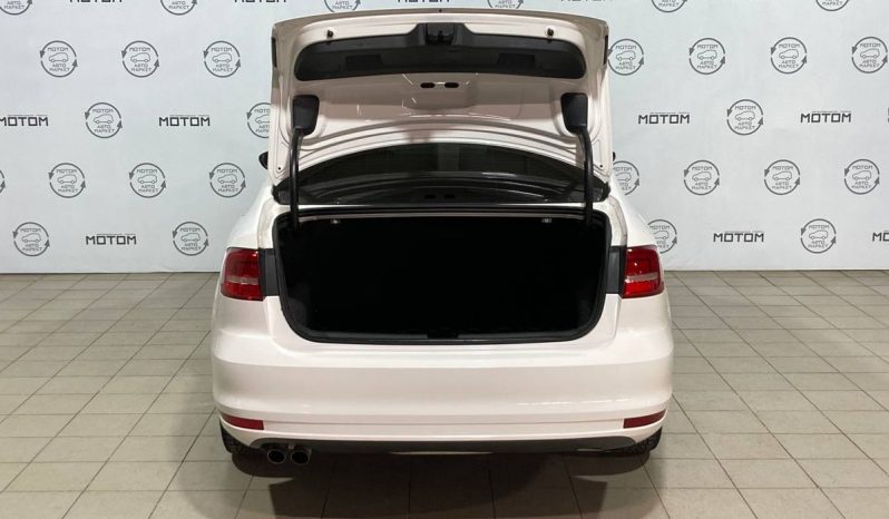 Volkswagen Jetta, 2015 full