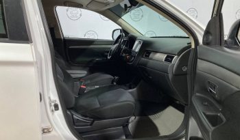 Mitsubishi Outlander, 2013 full
