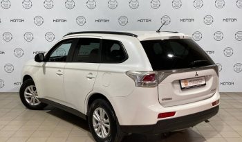 Mitsubishi Outlander, 2013 full