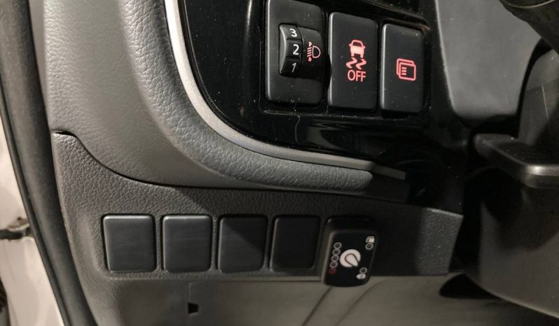 Mitsubishi Outlander, 2013 full