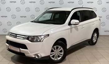 Mitsubishi Outlander, 2013 full