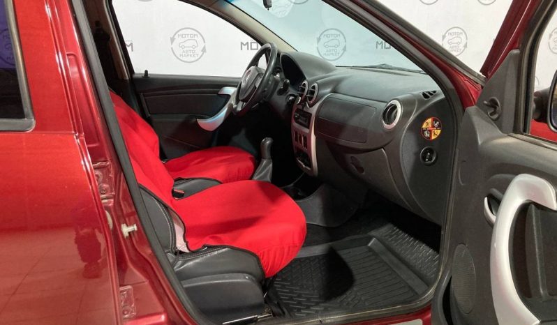 Renault Sandero, 2012 full