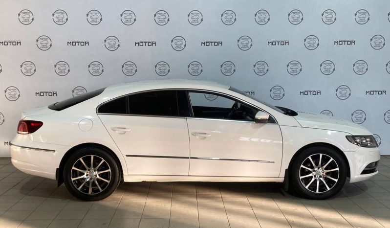 Volkswagen Passat CC, 2012 full