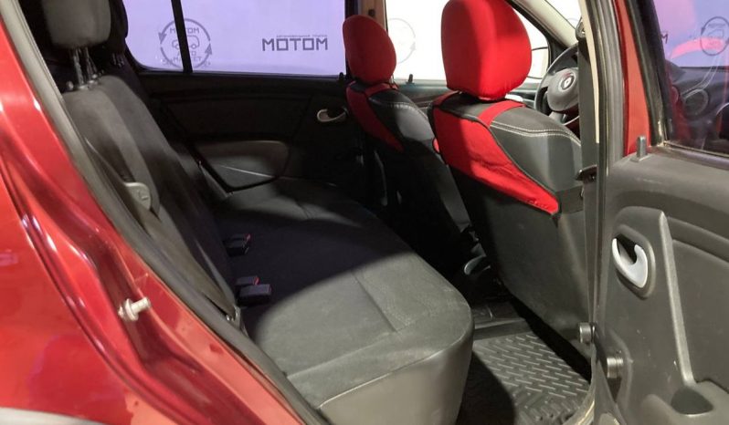 Renault Sandero, 2012 full