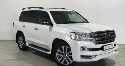 Toyota Land Cruiser, 2018