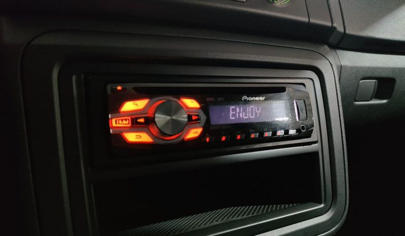 Skoda Fabia, 2012 full