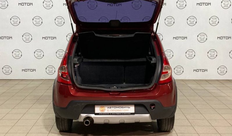 Renault Sandero, 2012 full