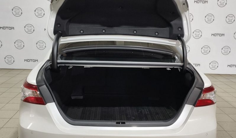 Toyota Camry, 2021 full
