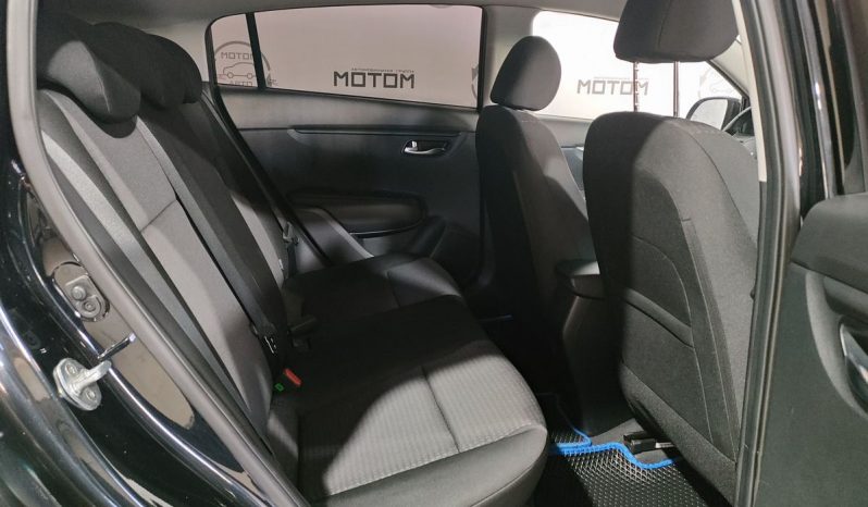 Kia Rio, 2021 full