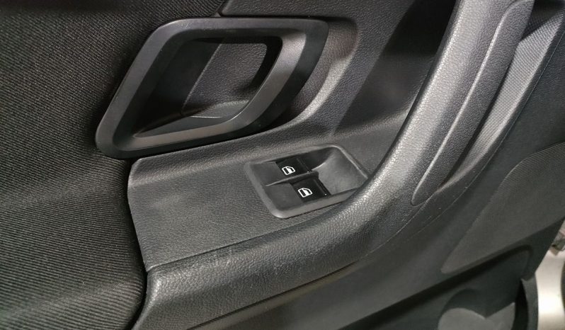 Skoda Fabia, 2012 full