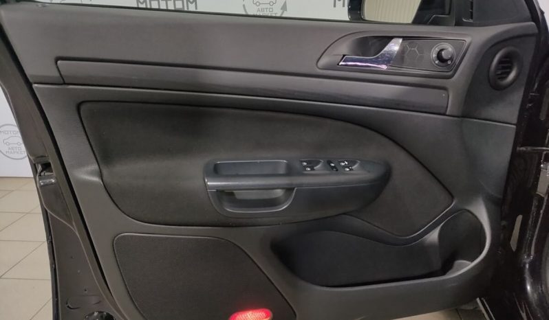 Skoda Octavia, 2011 full