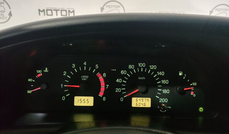 Chevrolet Niva, 2012 full