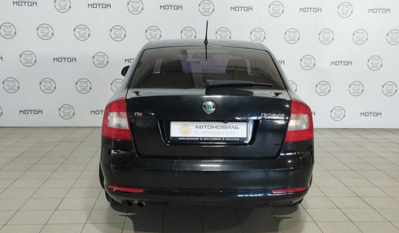 Skoda Octavia, 2011 full