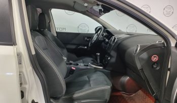Nissan Qashqai, 2011 full