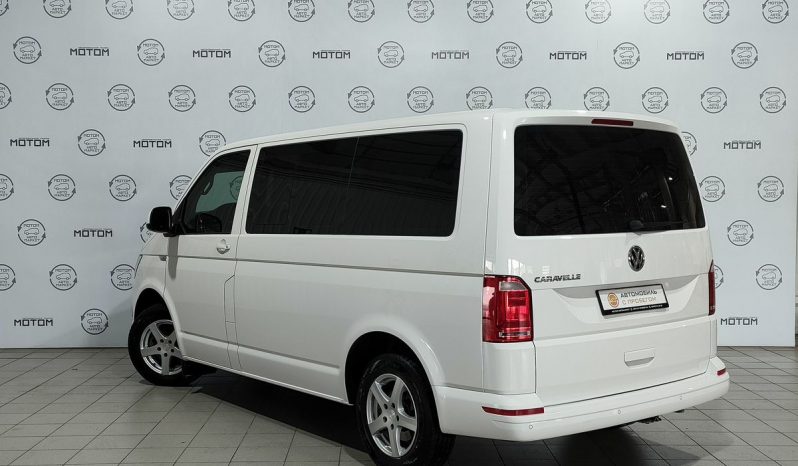 Volkswagen Caravelle, 2018 full