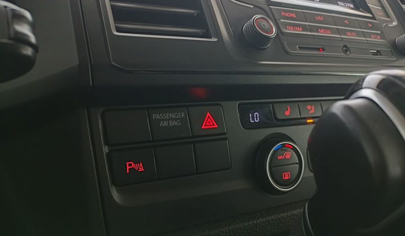 Volkswagen Caravelle, 2018 full
