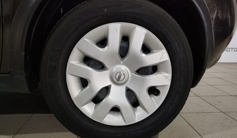 Nissan Juke, 2012 full