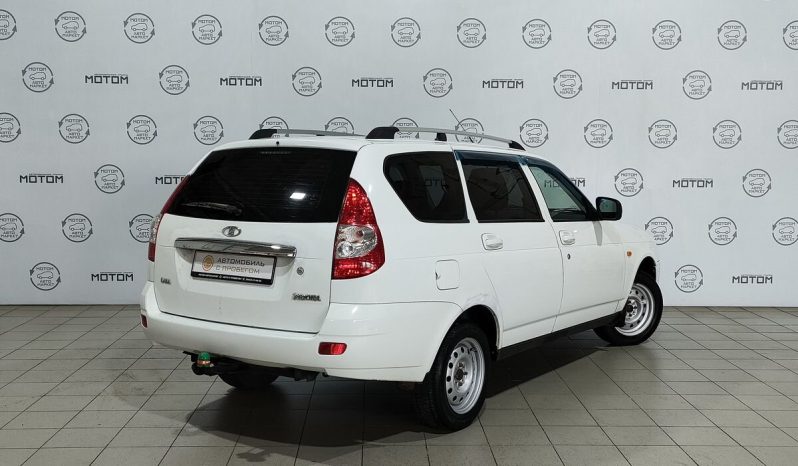 Lada (ВАЗ) Priora, 2012 full