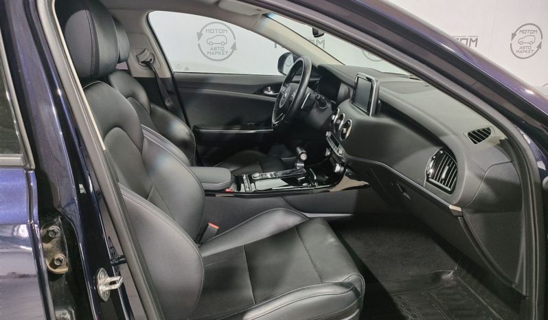 Kia Stinger, 2018 full