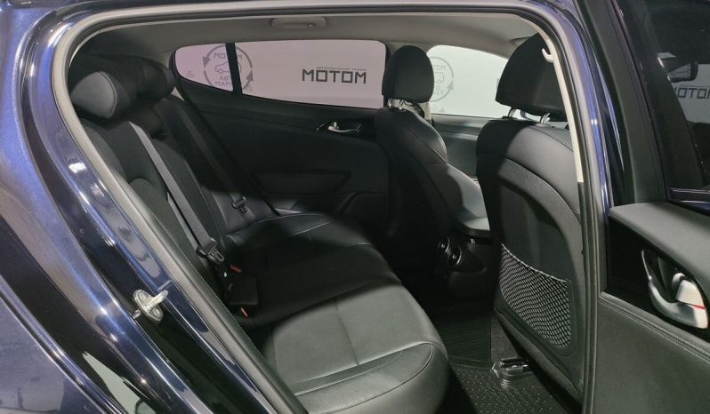 Kia Stinger, 2018 full