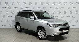 Mitsubishi Outlander, 2013