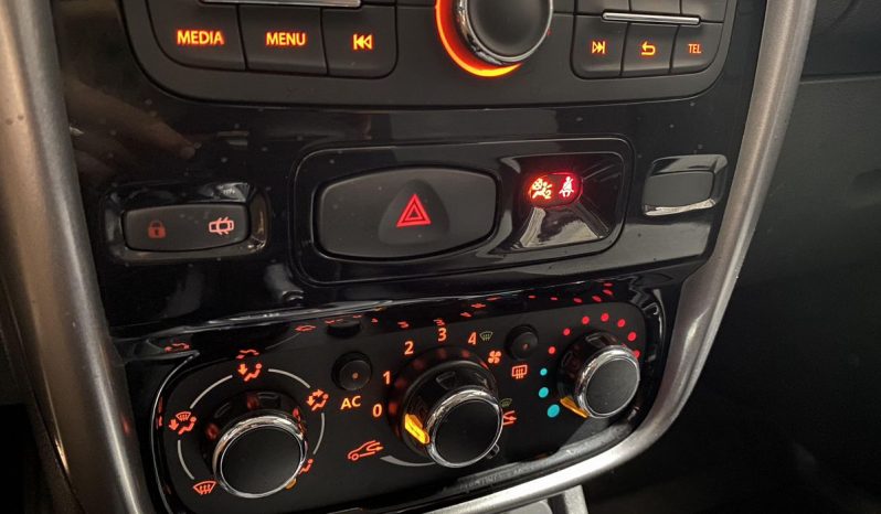 Renault Duster, 2014 full