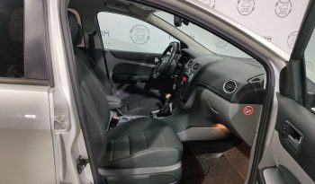 Ford Focus, 2009 full