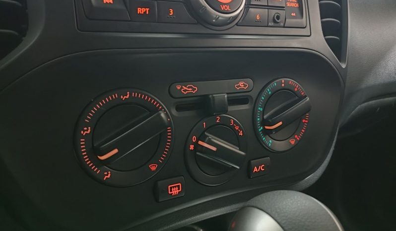 Nissan Juke, 2012 full