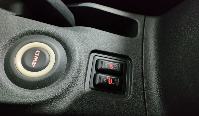 Mitsubishi Outlander, 2015 full