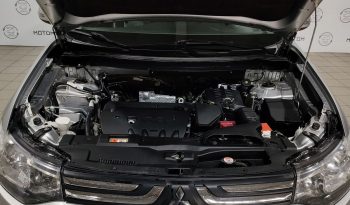 Mitsubishi Outlander, 2013 full