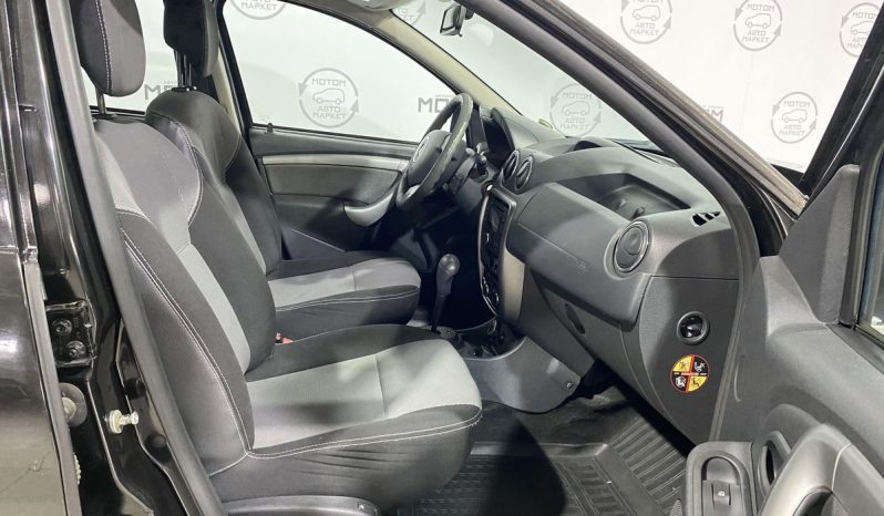 Renault Duster, 2014 full