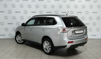 Mitsubishi Outlander, 2013 full