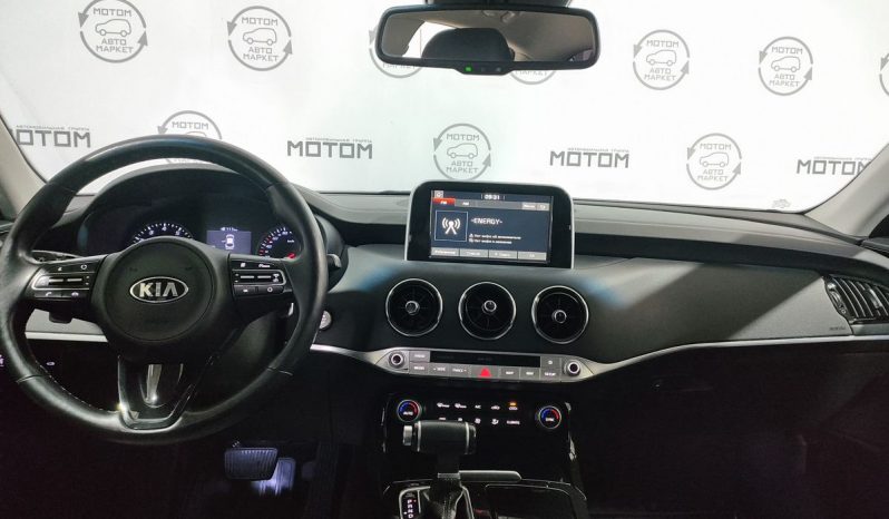 Kia Stinger, 2018 full