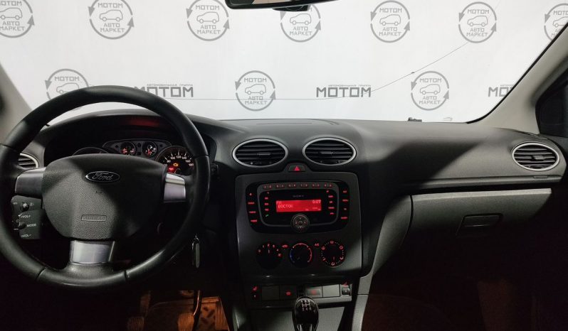 Ford Focus, 2009 full