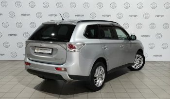 Mitsubishi Outlander, 2013 full