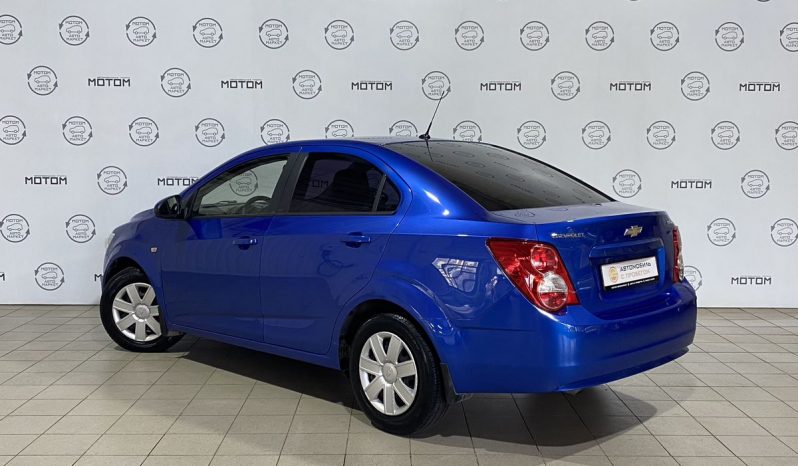 Chevrolet Aveo, 2012 full