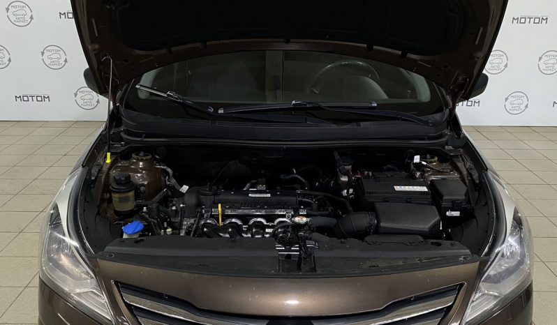 Hyundai Solaris, 2015 full
