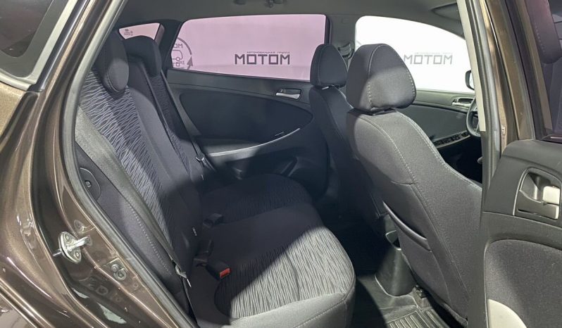 Hyundai Solaris, 2015 full