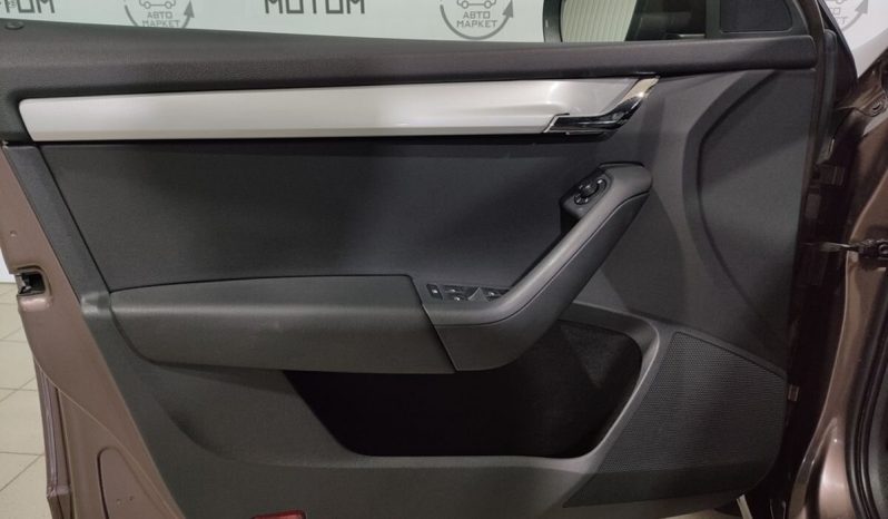 Skoda Octavia, 2013 full