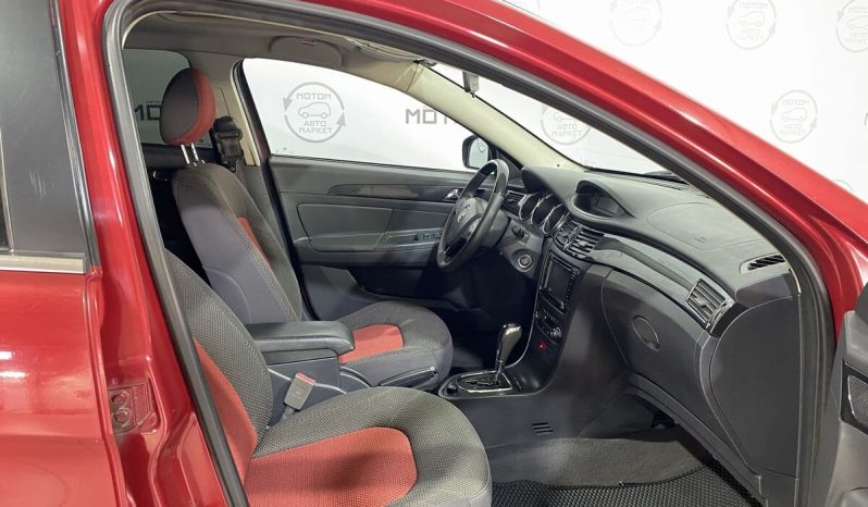 Dongfeng H30 Cross, 2014 full