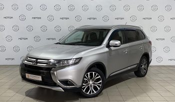 Mitsubishi Outlander, 2016 full