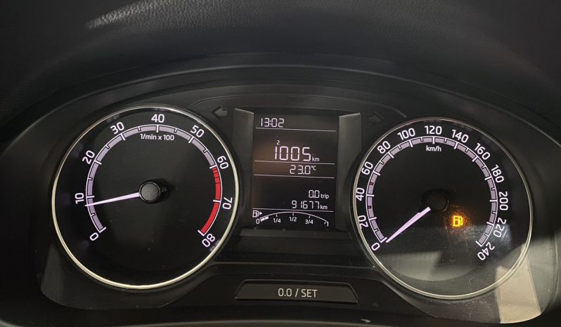 Skoda Rapid, 2017 full